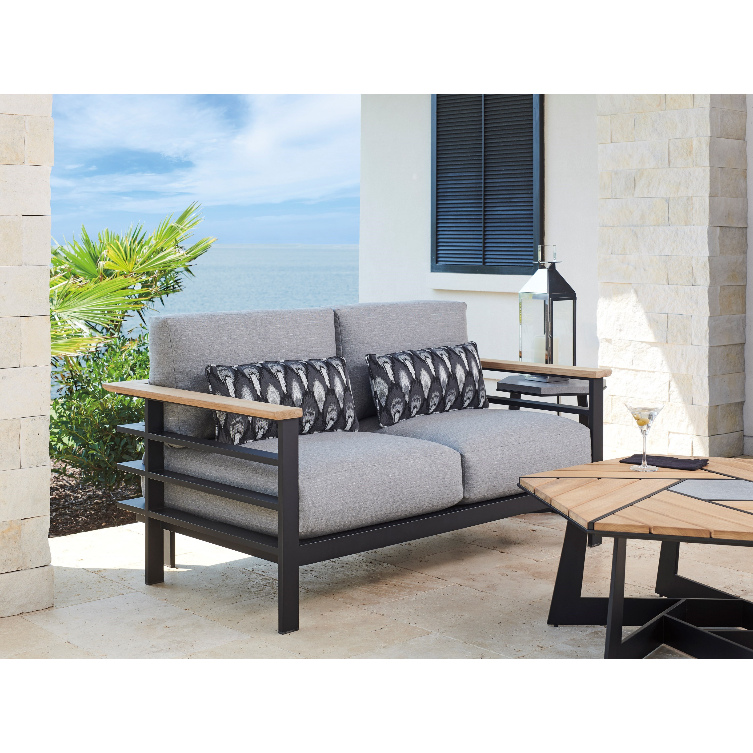 Tommy Bahama Outdoor Living South Beach CS394022+394022709211